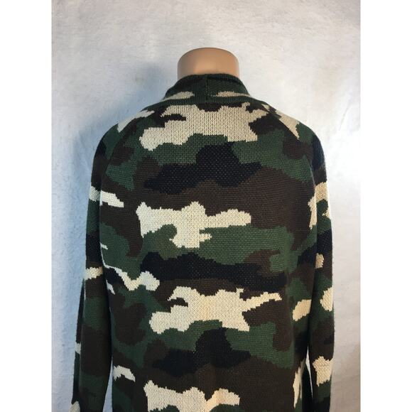 Material Girl Camo Cardigan Sweater Green Black Tan w/Pockets Women's Size Large - Picture 7 of 10